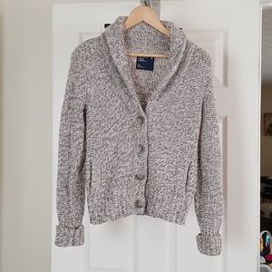 American Eagle | Grey and white sweater